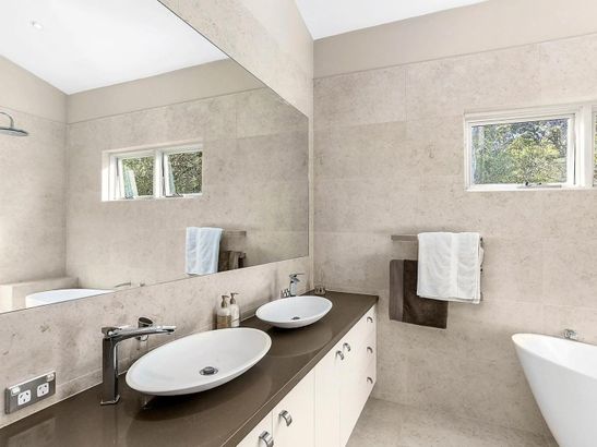 LJ Hooker Seaforth Modern home interior bathroom